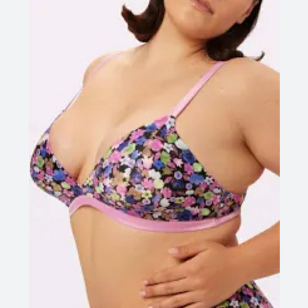 NWT Parade Panache Luminous Glow Bralette